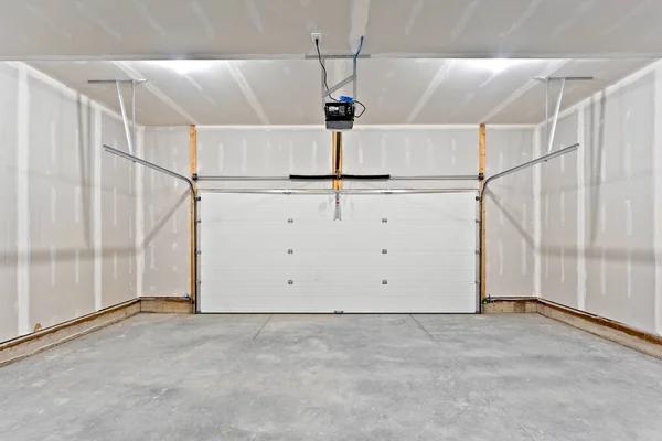 Trusted Garage Door Repair Cocoa for Residential Properties