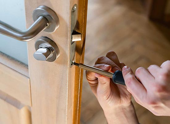 The Role of Professional Locksmith Services in Everyday Security