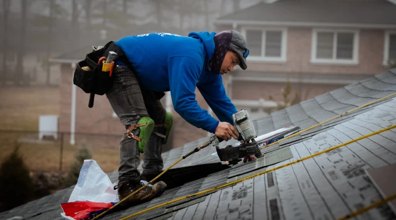 Signs You Need a Reliable Roofing Contractor Immediately