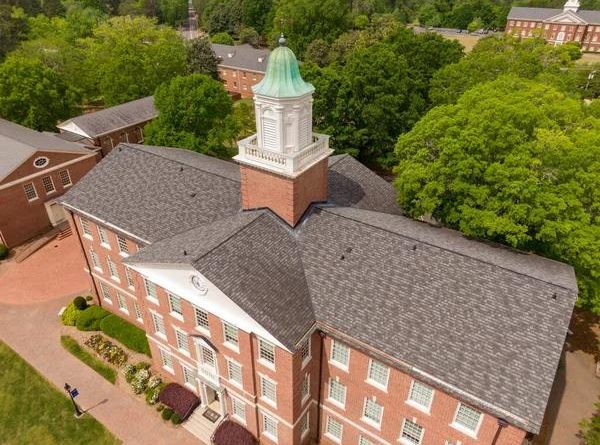 Roofing Company Advice for Maintaining Your Roof